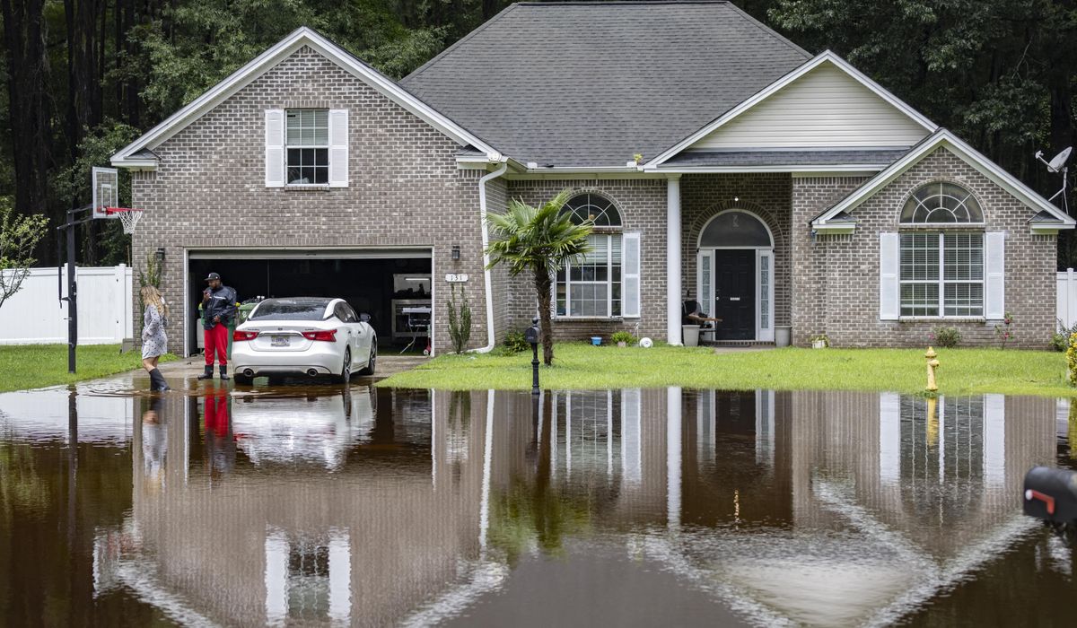 NextImg:Tropical Storm Debby makes second landfall in South Carolina, heavy rain expected up the East Coast