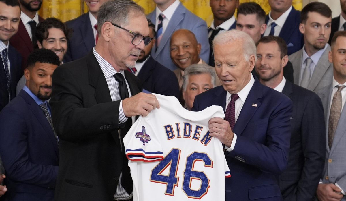 NextImg:Biden hosts World Series champion Texas Rangers at White House, says they ‘embody resilience’