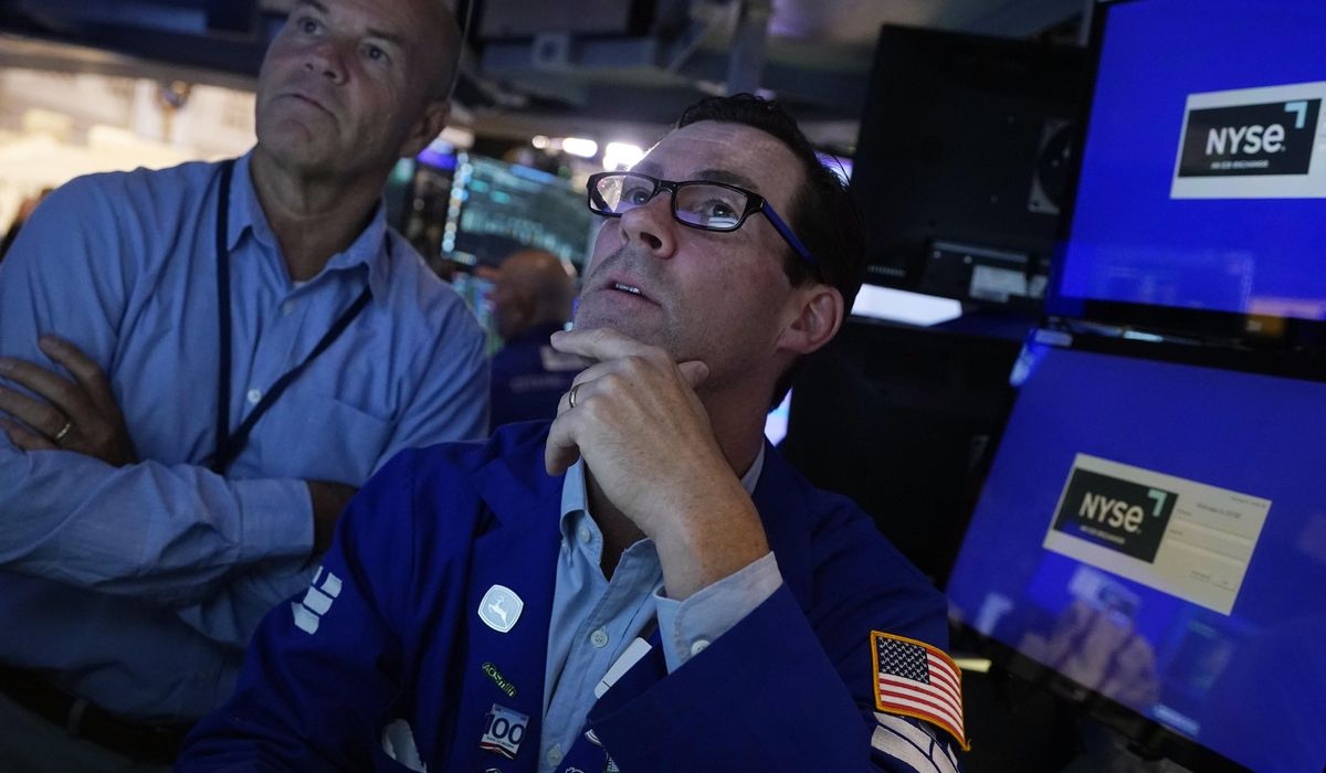 NextImg:Markets rise to start a week thick with inflation updates and retail earnings