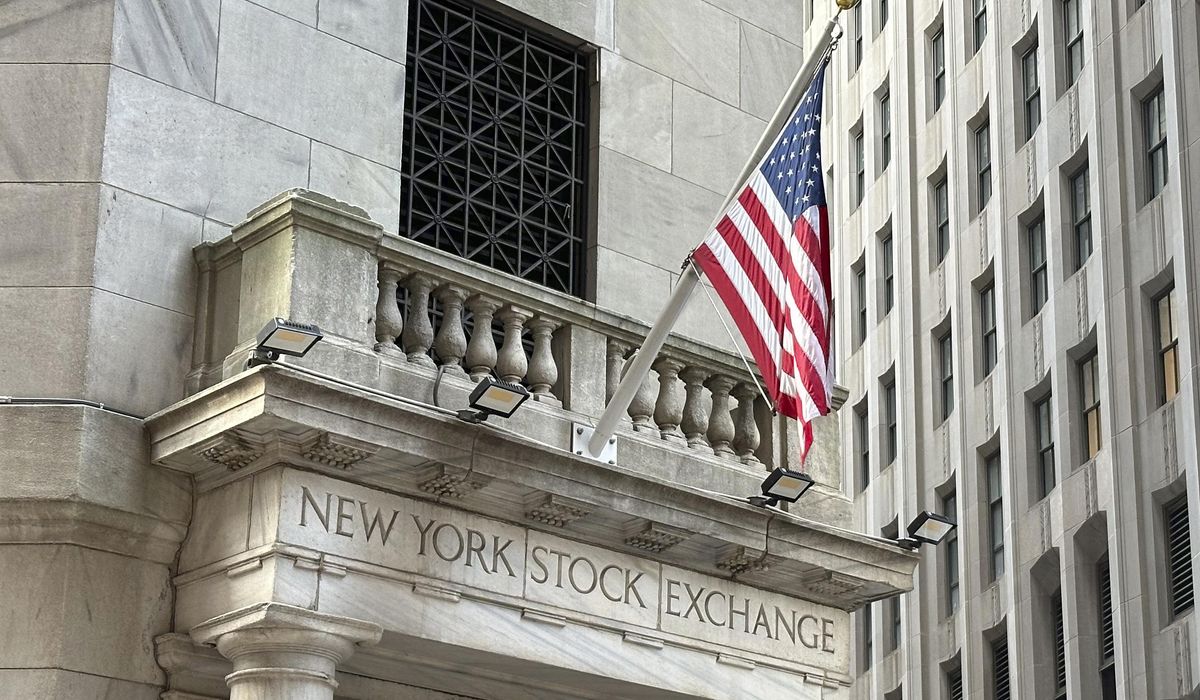 NextImg:Wall Street holds firm after latest inflation data comes in as expected