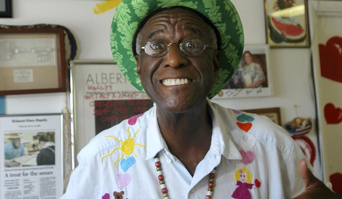 NextImg:Wally Amos of ‘Famous Amos’ cookie fame dies at 88