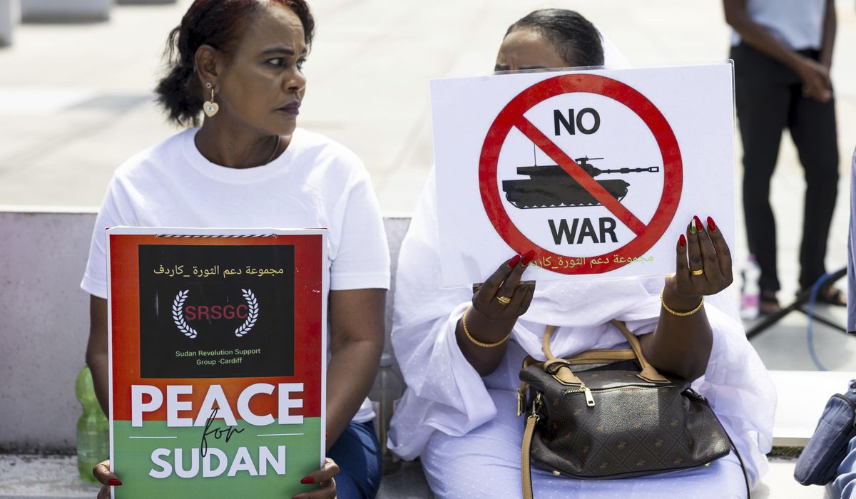 NextImg:U.S. calls on Sudan military to join talks after it announces border opening