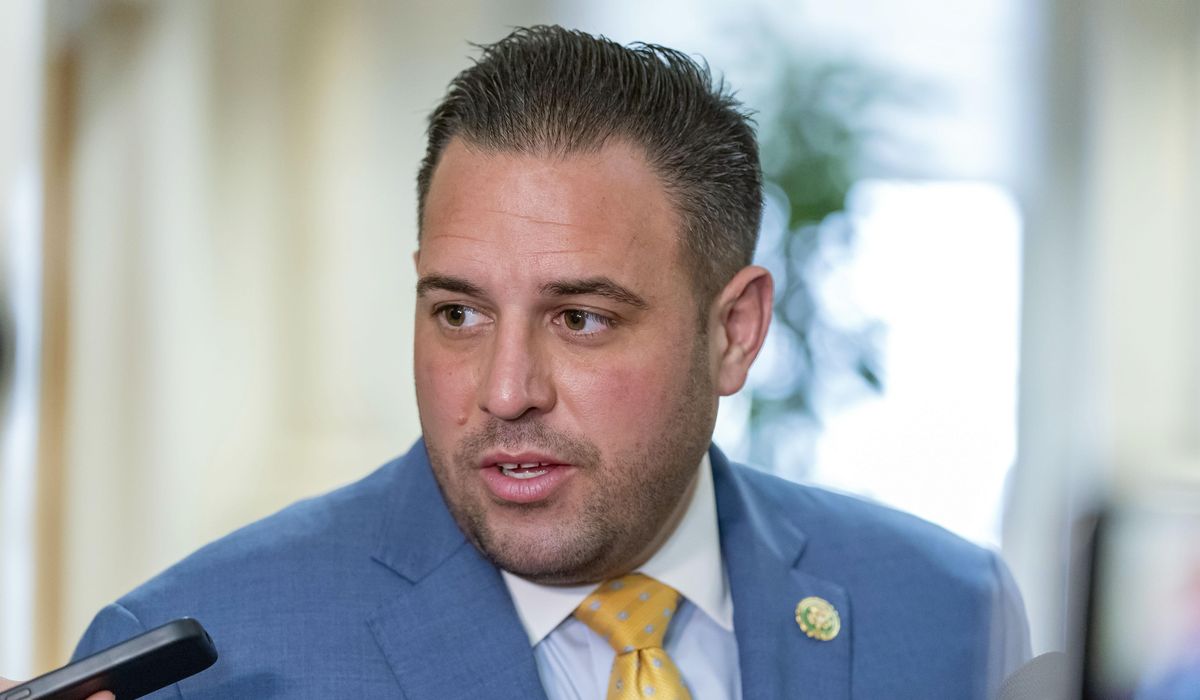 NextImg:Congressman says jobs given to his lover and fiancee’s daughter didn’t violate House ethics
