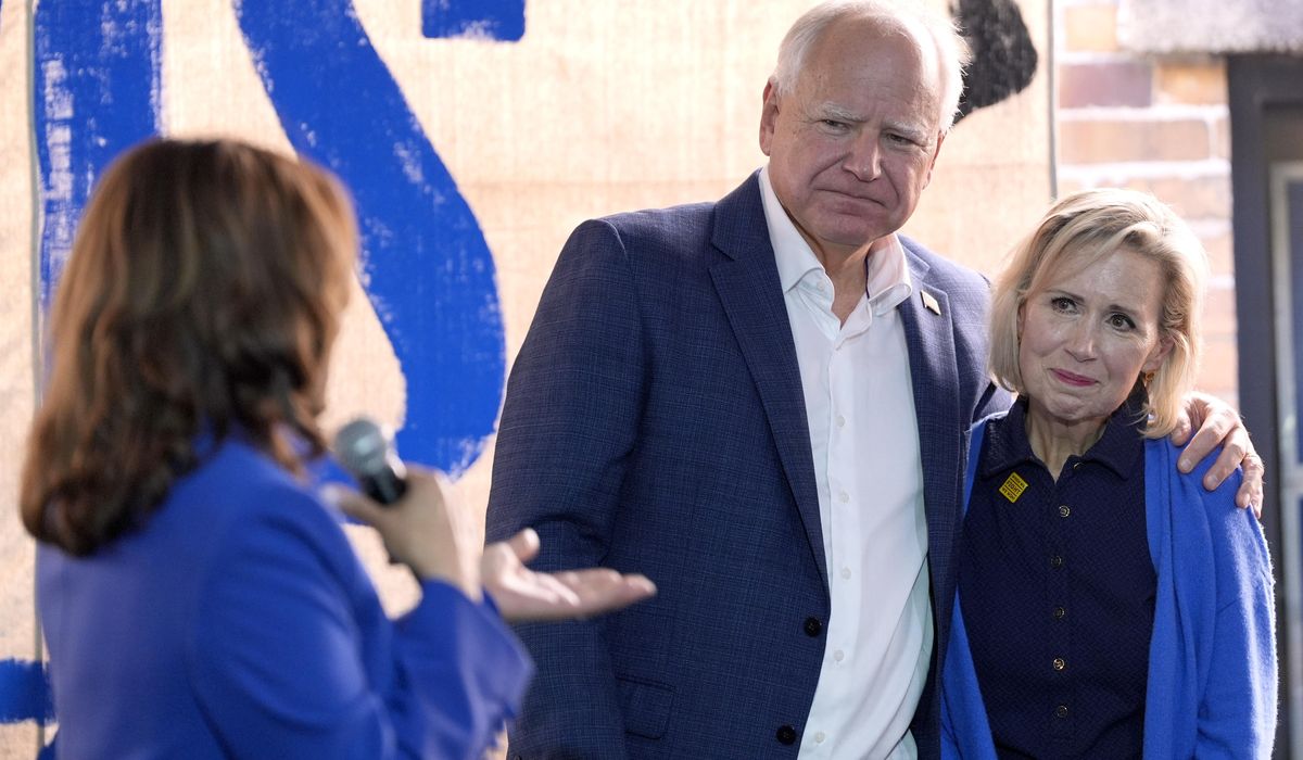 NextImg:Tim Walz has talked of his family’s ‘IVF journey.’ His wife says they used a different procedure