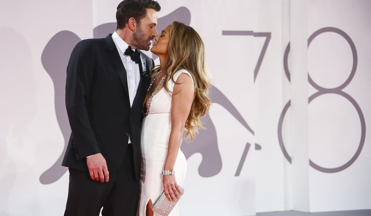 NextImg:Jennifer Lopez and Ben Affleck may not have had a prenuptial agreement, but you should consider one