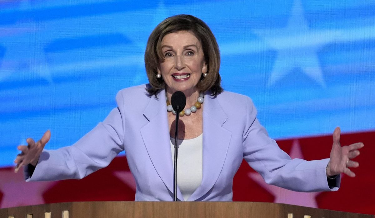 NextImg:Pelosi: Harris can ‘take us to new heights’