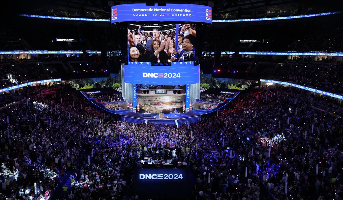 NextImg:Democrats’ convention leans into pandemic politics
