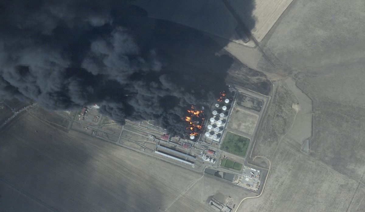 NextImg:Russian fuel shortages spread nationwide as Ukraine targets energy infrastructure