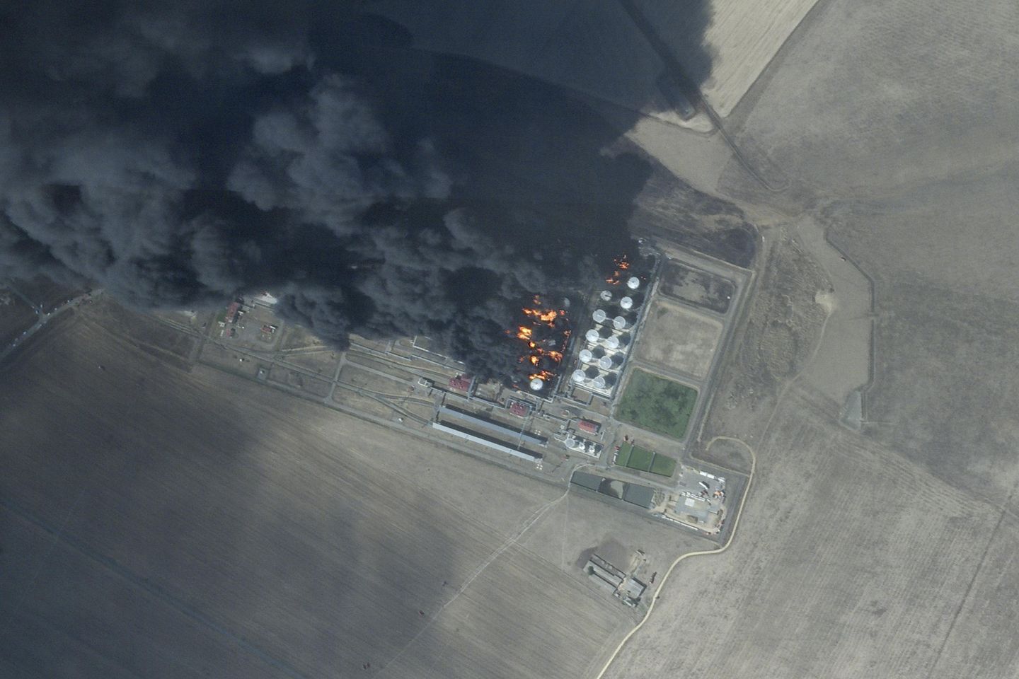 Embattled Ukraine focuses strikes on Russian economy's 'Achilles heel'