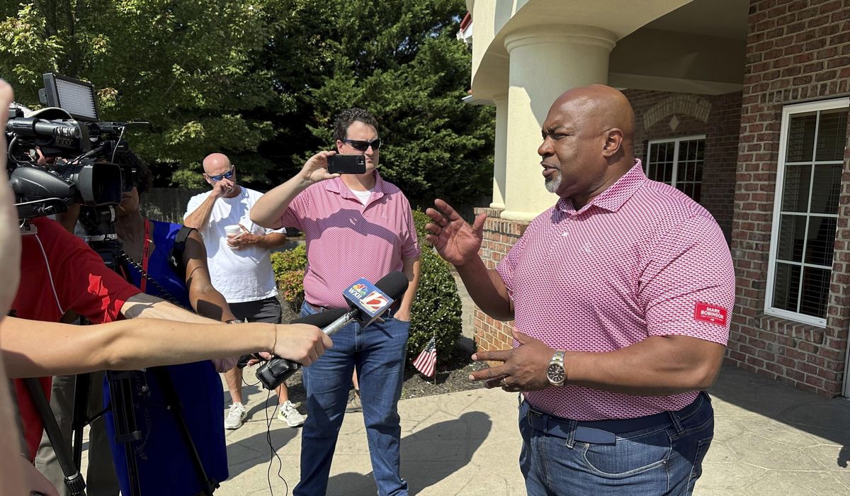 NextImg:J.D. Vance says it’s up to North Carolina whether Mark Robinson’s gubernatorial campaign lives