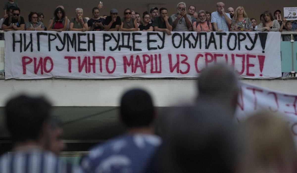 NextImg:Thousands rally in Serbia accusing populist government of cracking down on anti-lithium activists