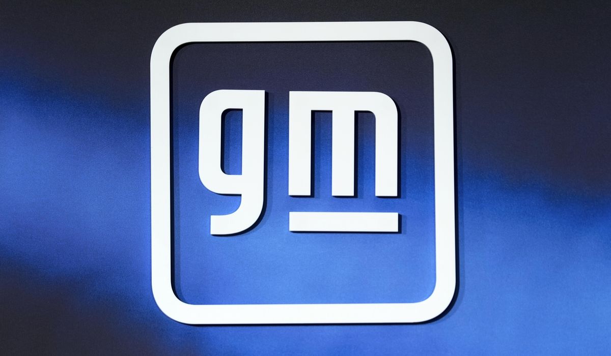 NextImg:GM lays off 1,000 workers worldwide, including 500 in Michigan