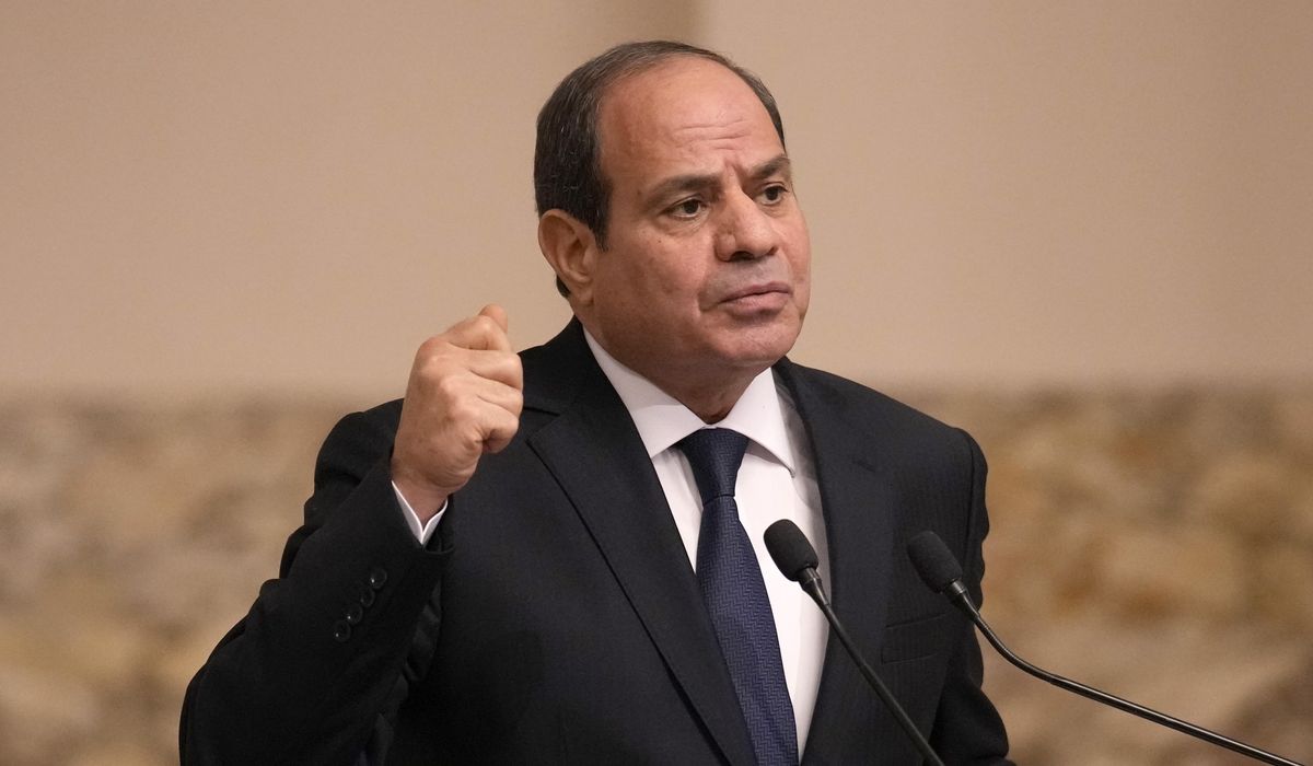 NextImg:Egyptian President el-Sissi makes his first visit to Turkey, as relations thaw