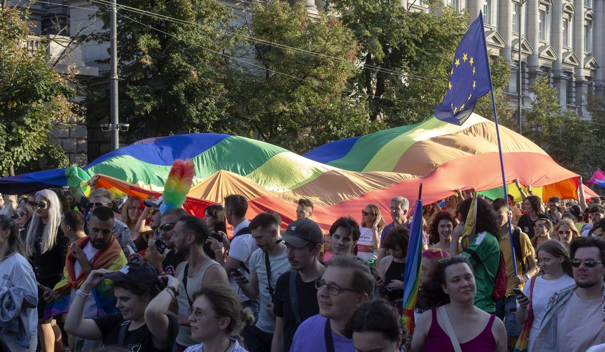 NextImg:Pride march held in conservative Serbia under heavy police protection