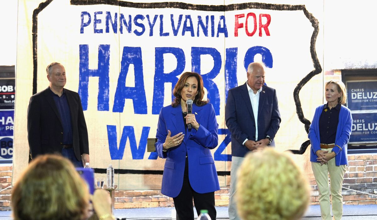 NextImg:Democrats in Pennsylvania say Harris campaign is struggling