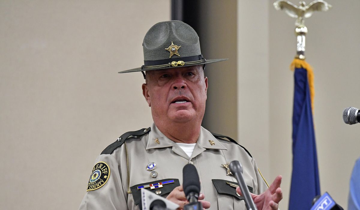 NextImg:Authorities vow relentless search as manhunt for interstate shooter enters third day in Kentucky