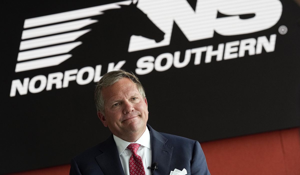 NextImg:Norfolk Southern fires CEO for inappropriate relationship with employee