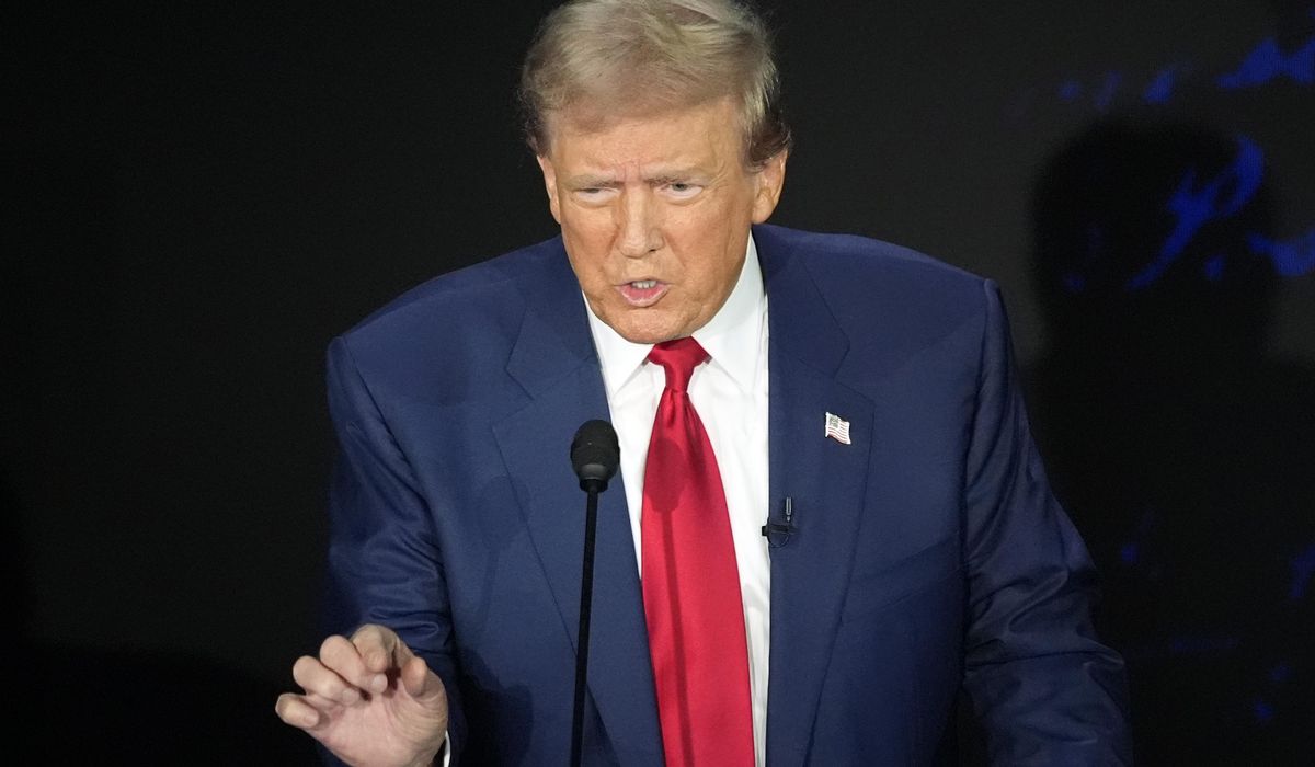 NextImg:Trump vows China, not U.S. consumers, will pay more under blanket tariffs