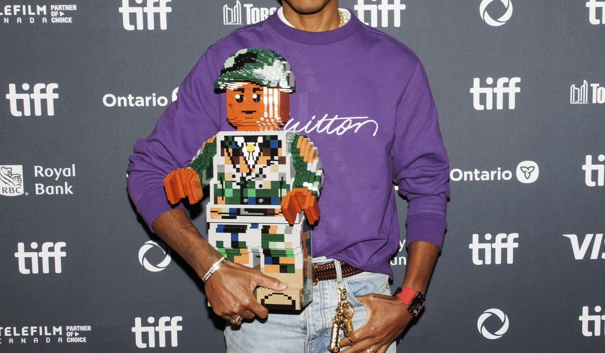 NextImg:Pharrell as a Lego and Robbie Williams as a chimp? Here’s how music biopics get creative