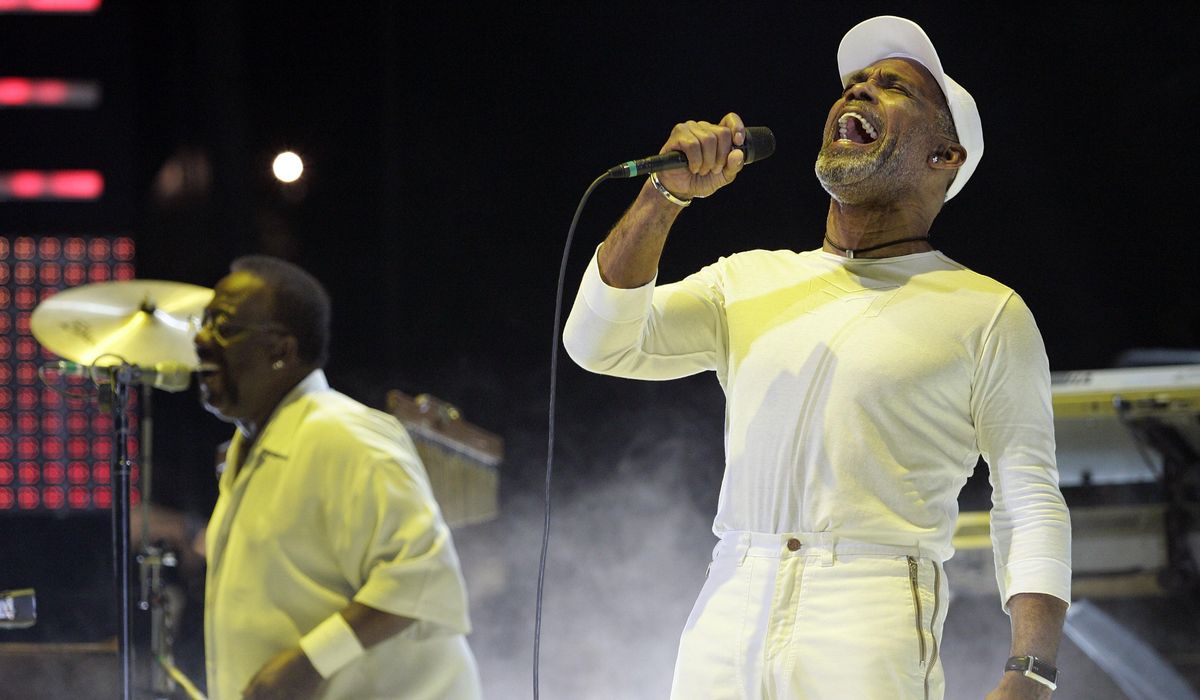 NextImg:Frankie Beverly, the Maze singer who inspired generations of fans with lasting anthems, dies at 77
