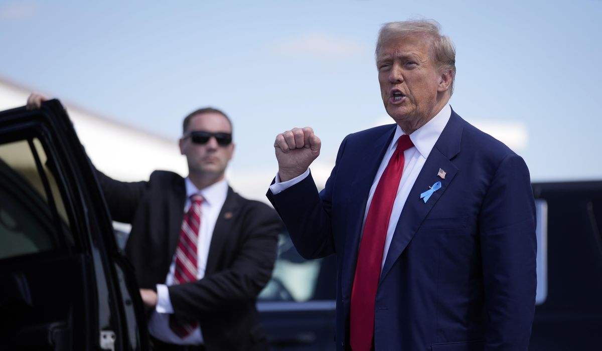 NextImg:Trump criticizes Fox Business host Neil Cavuto for saying he lost debate