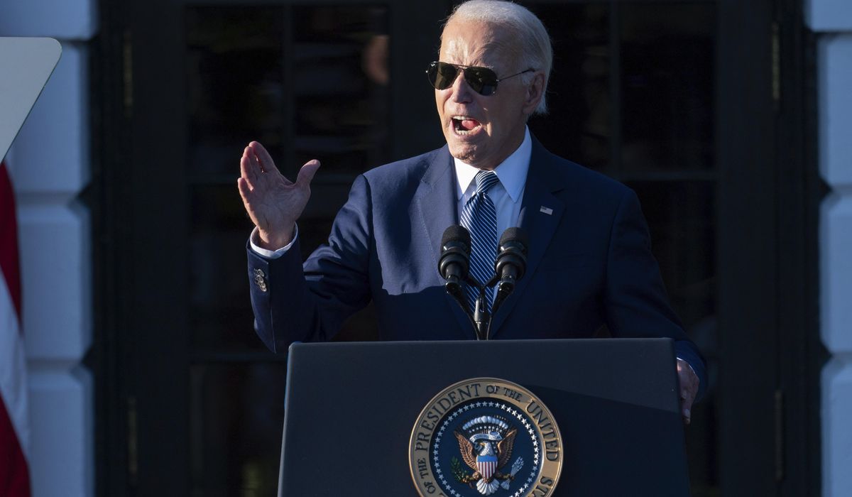 NextImg:Biden wants to close a loophole that enables imports of clothing and illicit substances from China