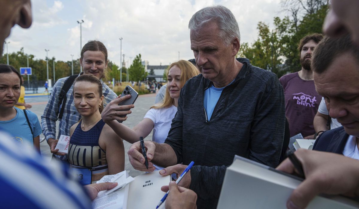 NextImg:U.S. historian leads charity run in Kyiv to raise awareness of Ukrainian prisoners of war