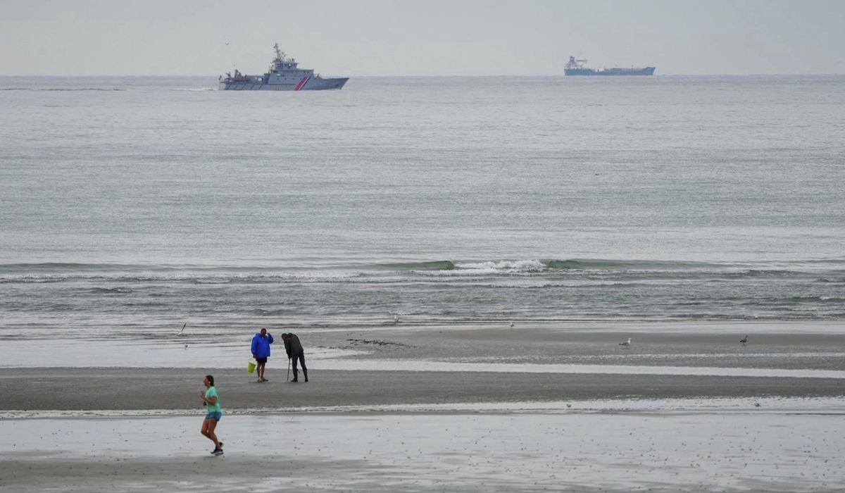 NextImg:At least 8 people have died trying to cross the English Channel, French authorities say