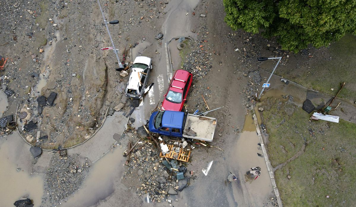 NextImg:Flooding in Central Europe leaves five dead in Poland and one in Czech Republic