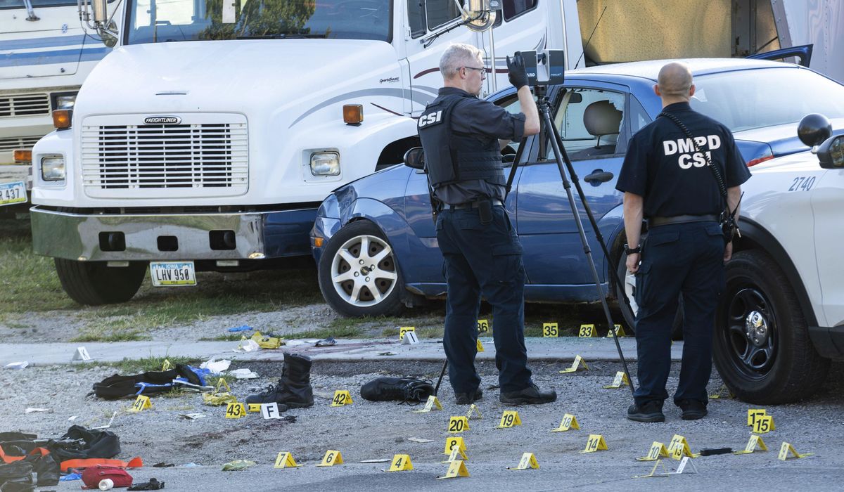 NextImg:Crime keeps falling through first half of year, FBI data shows