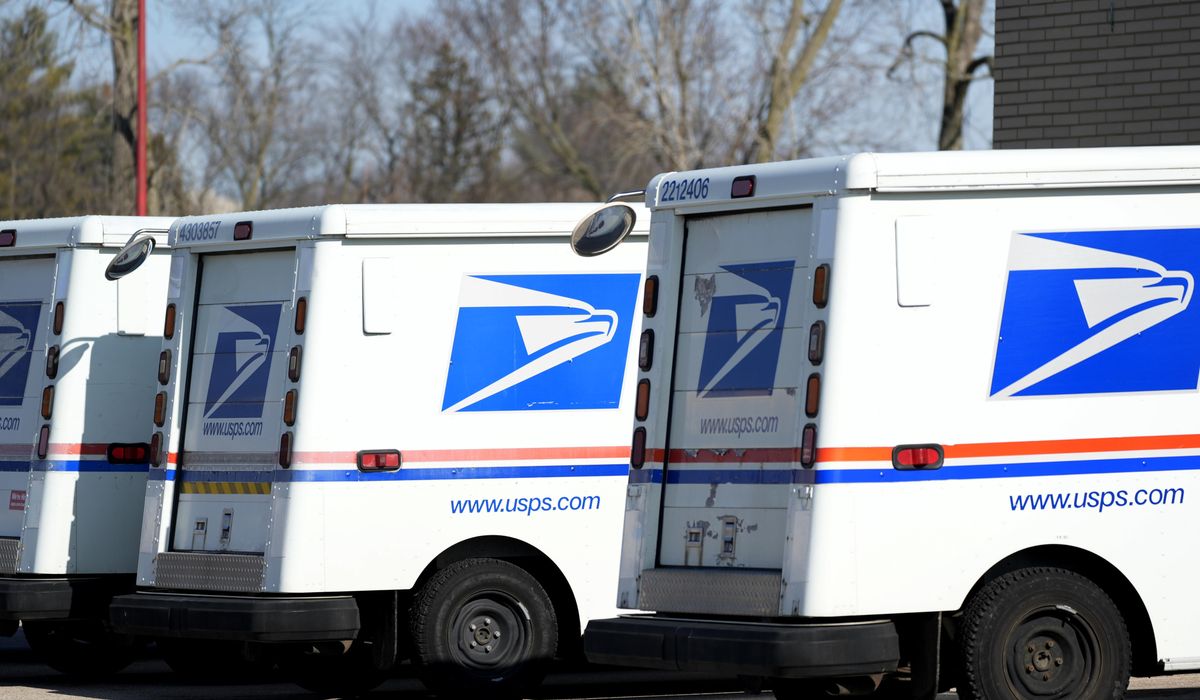 NextImg:U.S. Postal Service resumes taking Chinese packages after pause over tariffs