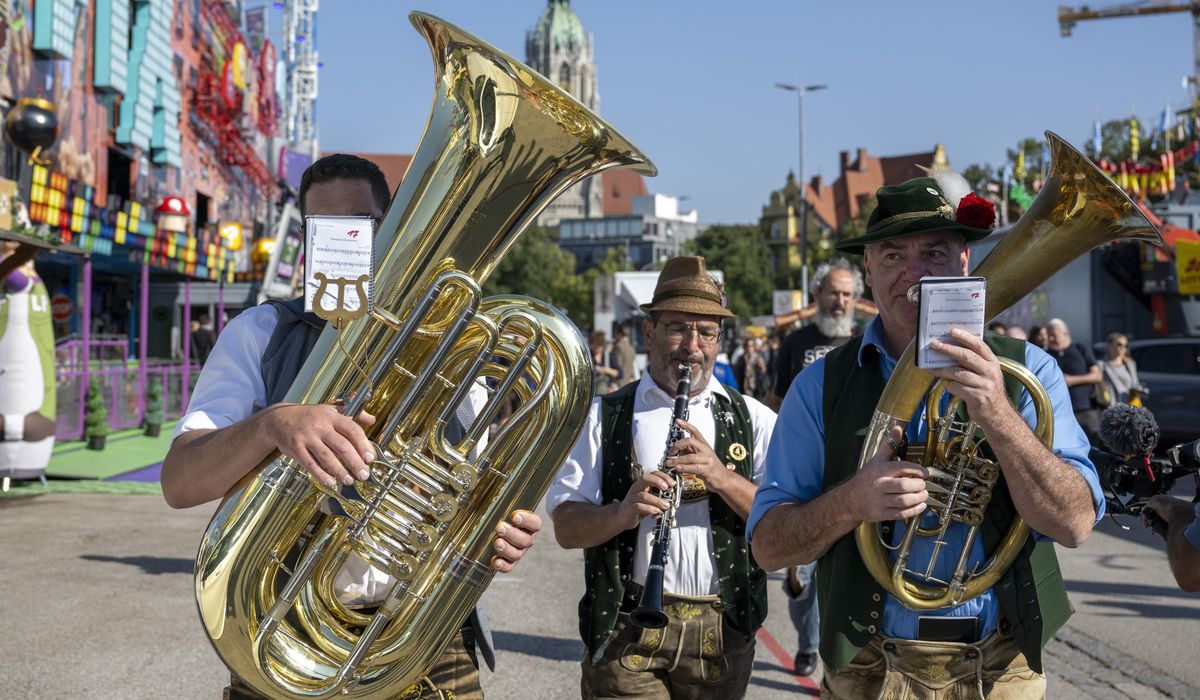 NextImg:Oktoberfest tightens security in wake of deadly knife attack in western Germany