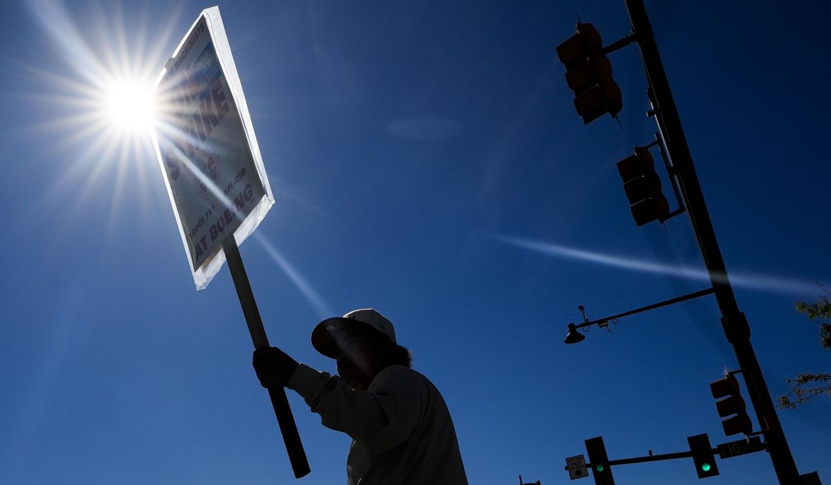 NextImg:Boeing, union to return to bargaining table with fed mediators