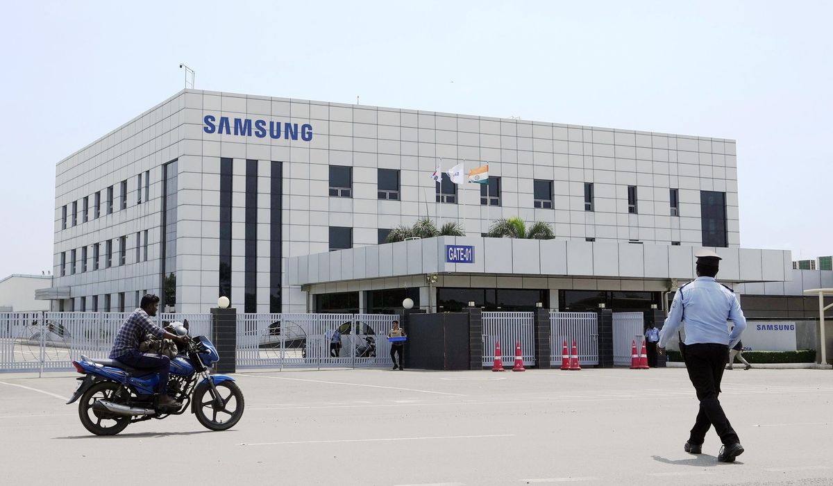 NextImg:Strike by more than 1,000 Samsung workers enters a third week in India