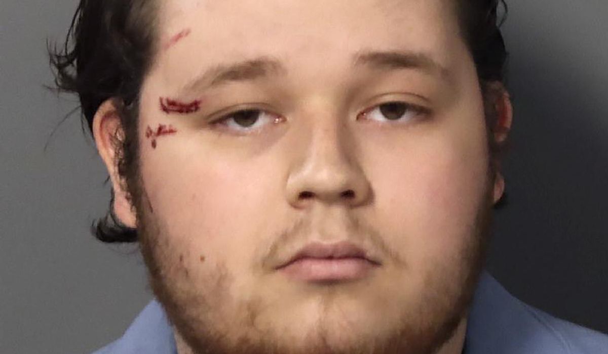 NextImg:California courthouse bombing suspect also charged with arson at other locations