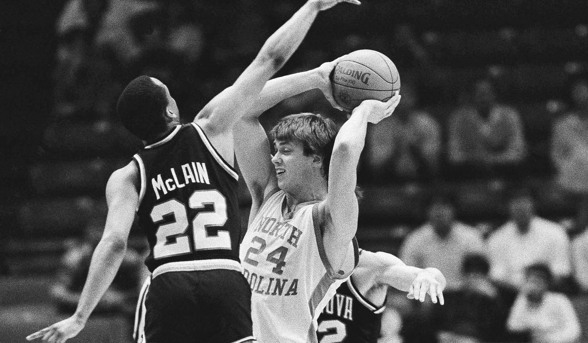 NextImg:Joe Wolf, who played for North Carolina and 7 NBA teams, dies at 59