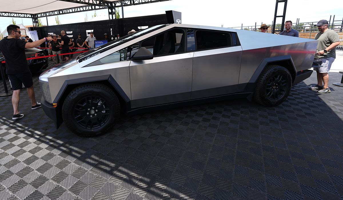 NextImg:Tesla’s global deliveries rose in Q3, first increase this year for the electric vehicle maker