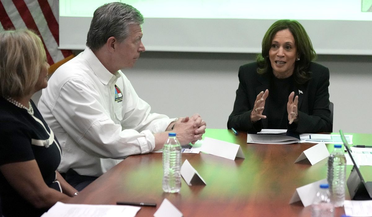 NextImg:Vice President Harris visits North Carolina to survey Helene damage