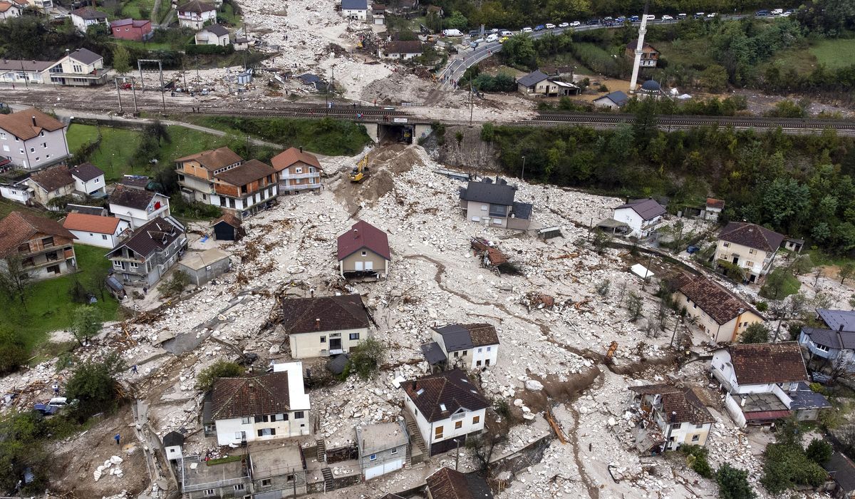 NextImg:International rescue teams arrive in Bosnia after devastating floods and landslides