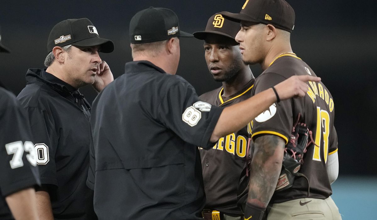 NextImg:Padres warn fans about abusive behavior ahead of NLDS Game 3 against Dodgers