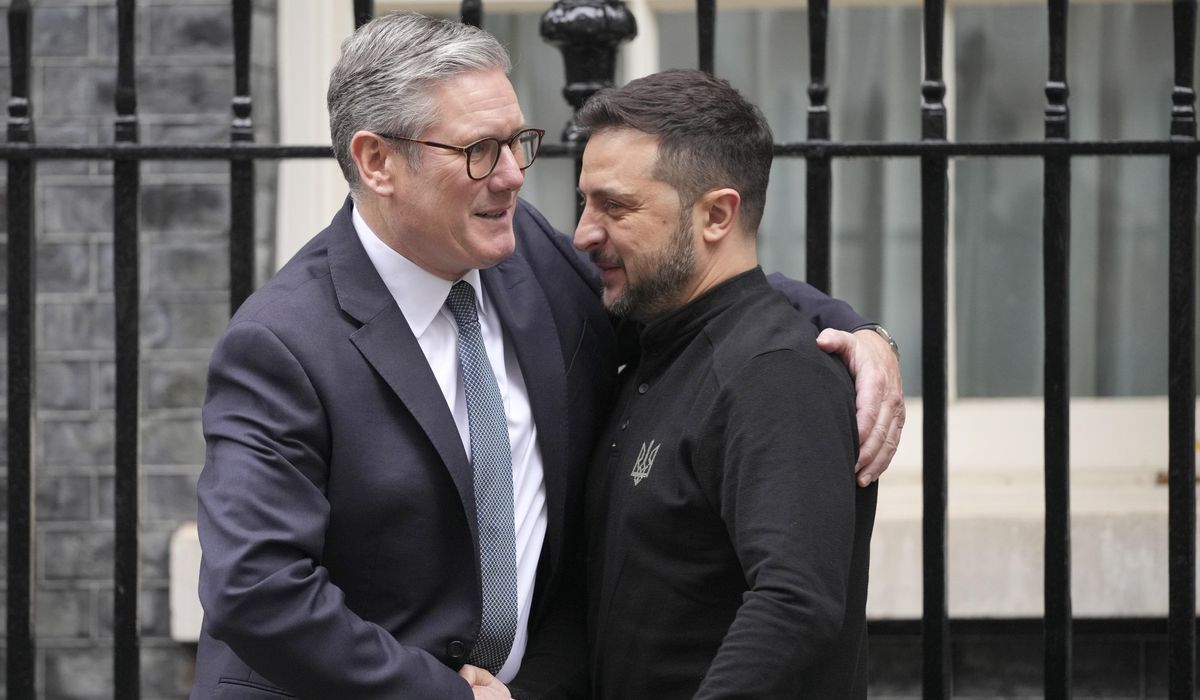 NextImg:Zelenskyy meets with U.K. and NATO leaders as he seeks support for Ukraine’s ‘victory plan’