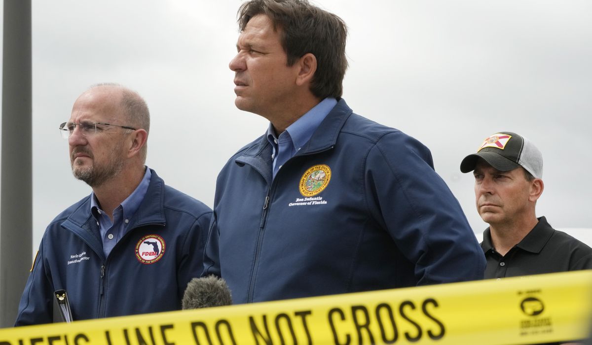 NextImg:DeSantis orders probe into reports of FEMA workers skipping homes with Trump signs