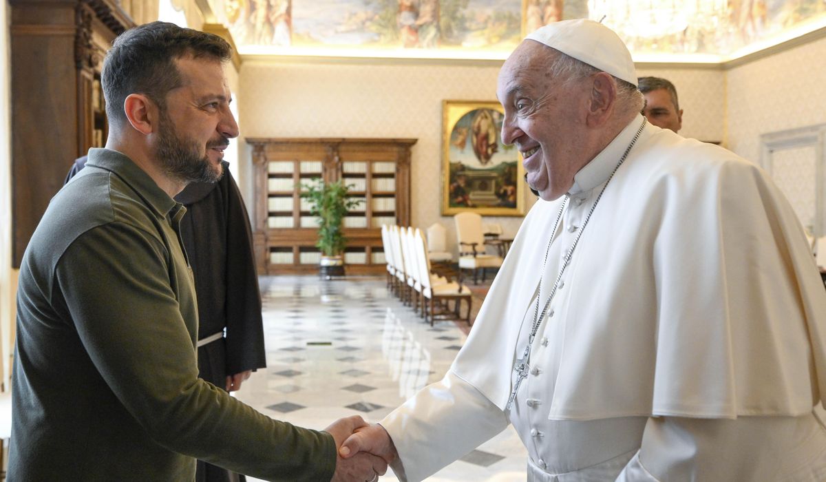 NextImg:Ukraine’s Zelenskyy meets Pope Francis as he continues his European tour to push his ‘victory plan’