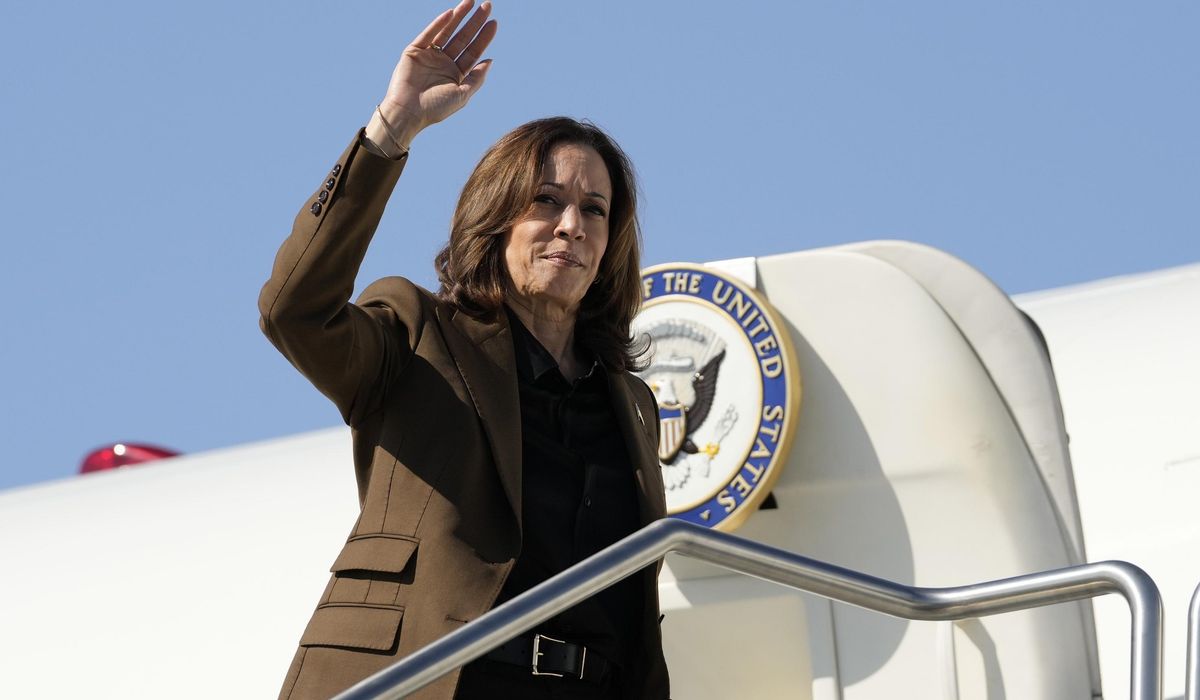 NextImg:Harris’ doctor reports she’s in ‘excellent health.’ Her campaign wants to draw a contrast with Trump