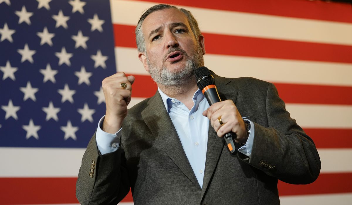 NextImg:Trump gives Sen. Ted Cruz a boost in tough Texas battle