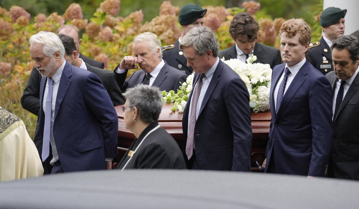 NextImg:Members of the Kennedy family gather for funeral of Ethel Kennedy