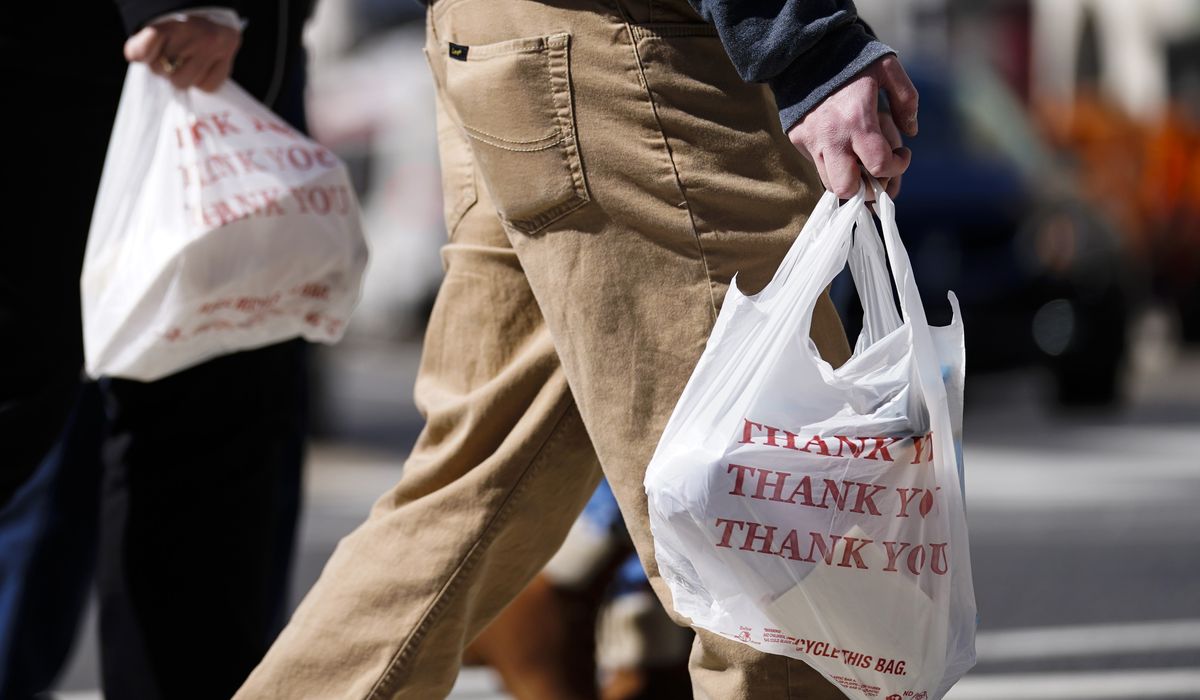 NextImg:Montgomery County aims to eliminate most plastic bags, tax paper bags
