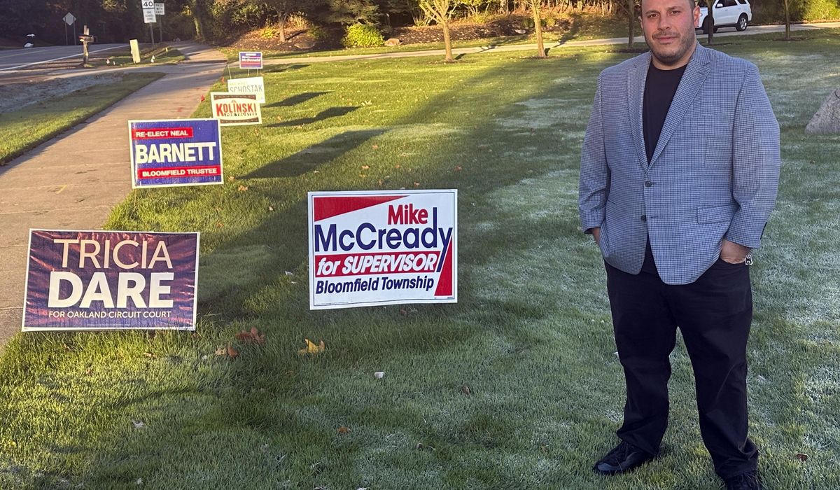 NextImg:In part of swing state Michigan, neighbors skip presidential signs in a heated campaign season