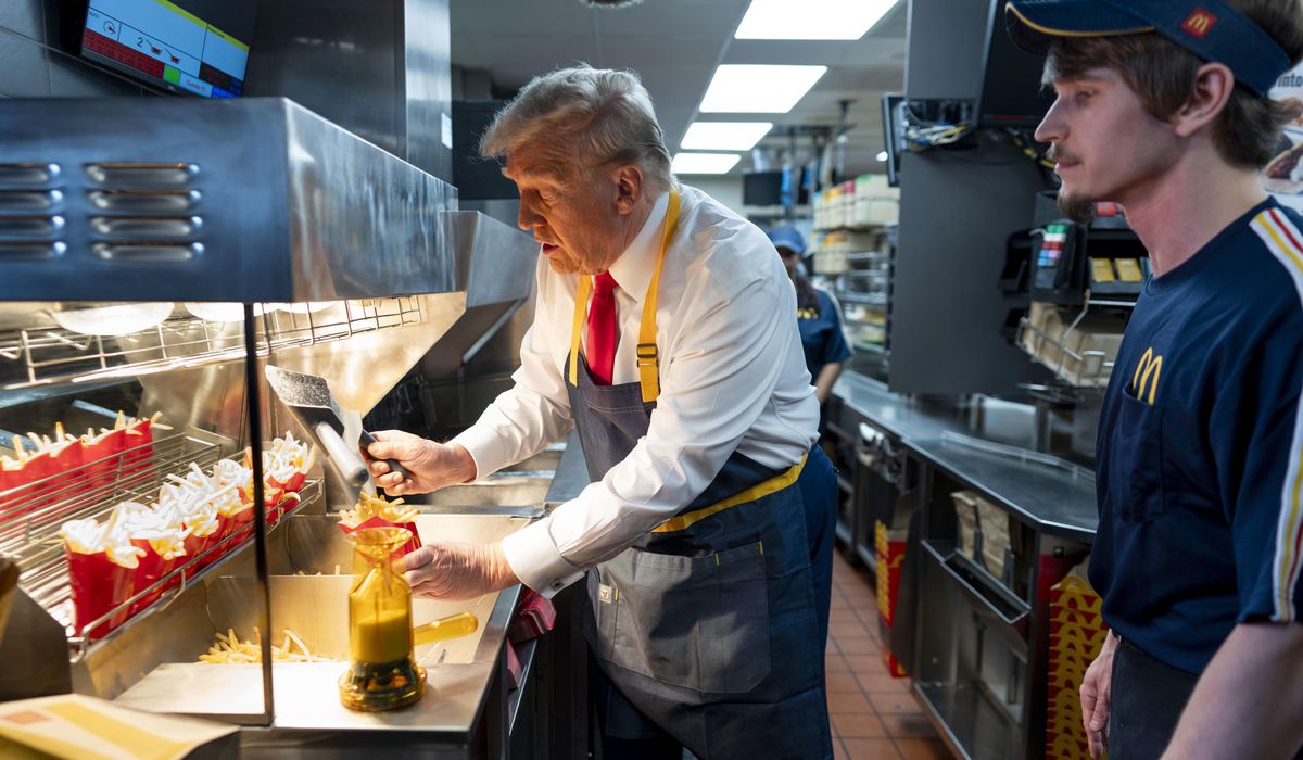 NextImg:Trump wins imagery election