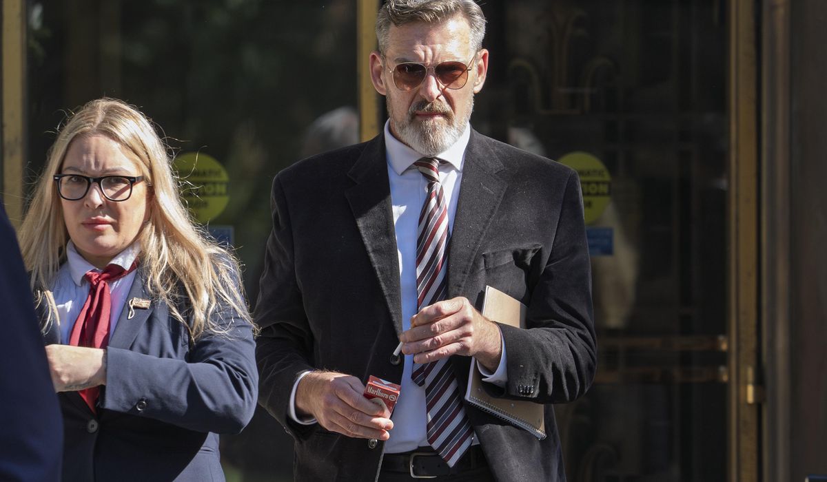 NextImg:‘Bob’s Burgers’ actor sentenced to 1 year in prison for role in Capitol riot